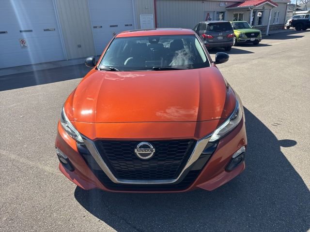 Used 2020 Nissan Altima 2.5 SR w/ Premium Package image 8