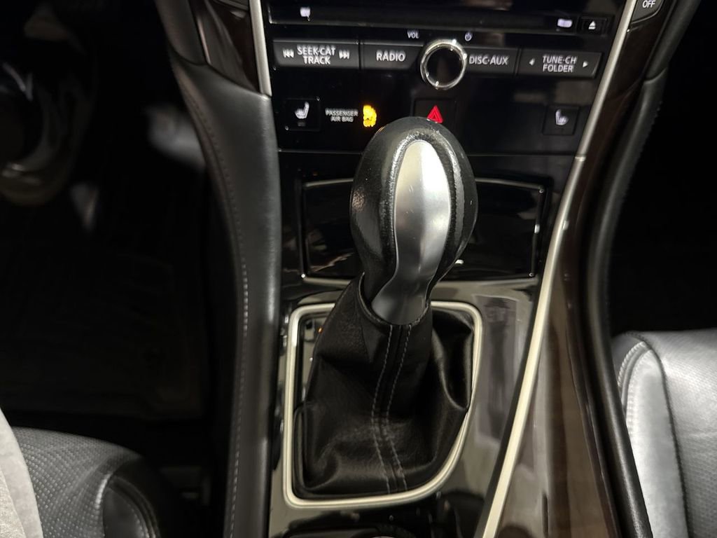 Used 2014 INFINITI Q50 Premium w/ Deluxe Touring Package image 18