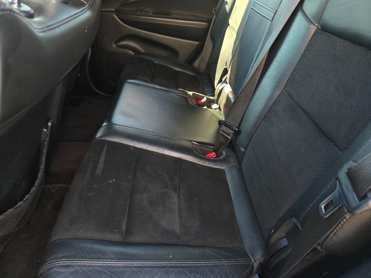 Used 2017 Jeep Grand Cherokee Altitude image 20