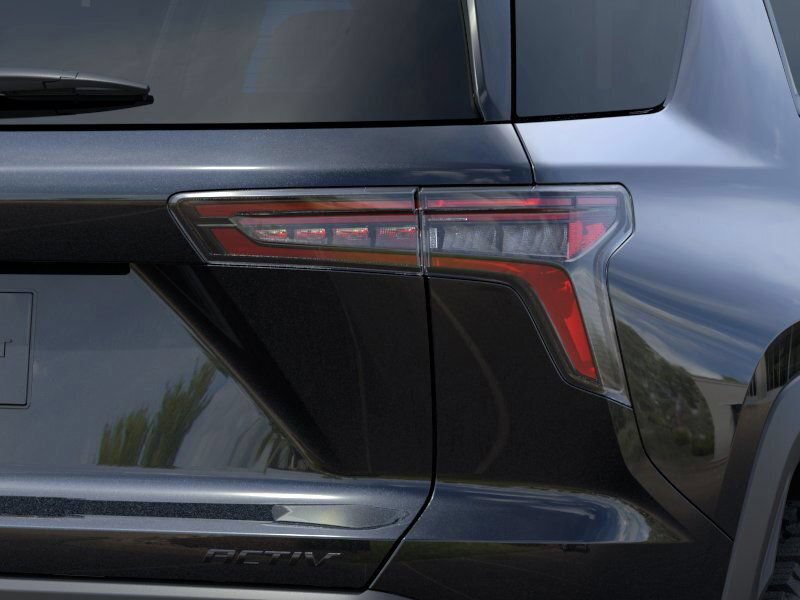 New 2025 Chevrolet Equinox ACTIV w/ Safety and Technology Package AWD/4WD image 12