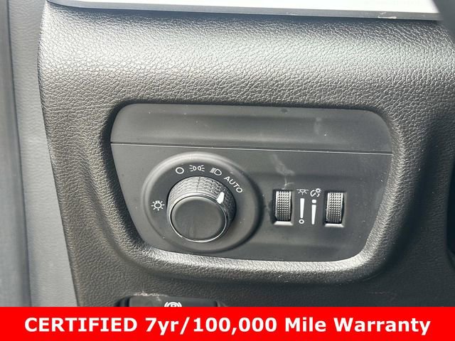 Certified 2022 Jeep Grand Cherokee L Laredo w/ Luxury Tech Group I AWD/4WD image 27