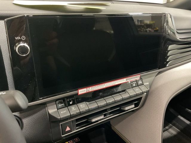 New 2026 Toyota Camry SE image 15