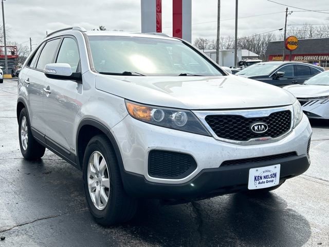 Used 2013 Kia Sorento LX image 11