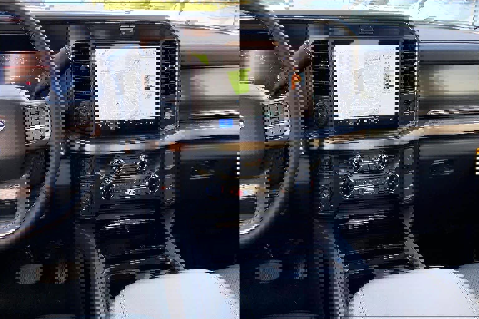 New 2026 Ford F250 Lariat w/ Black Appearance Package image 14