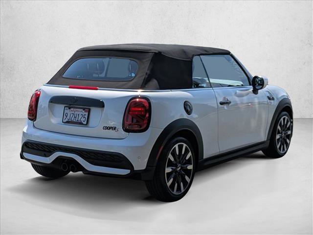 Used 2024 MINI Cooper S FWD image 5
