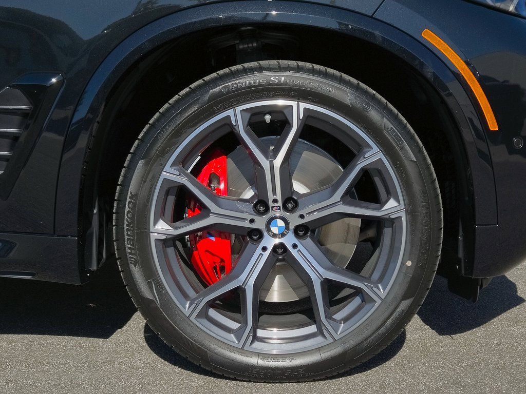 New 2026 BMW X5 xDrive50e w/ M Sport Package image 9