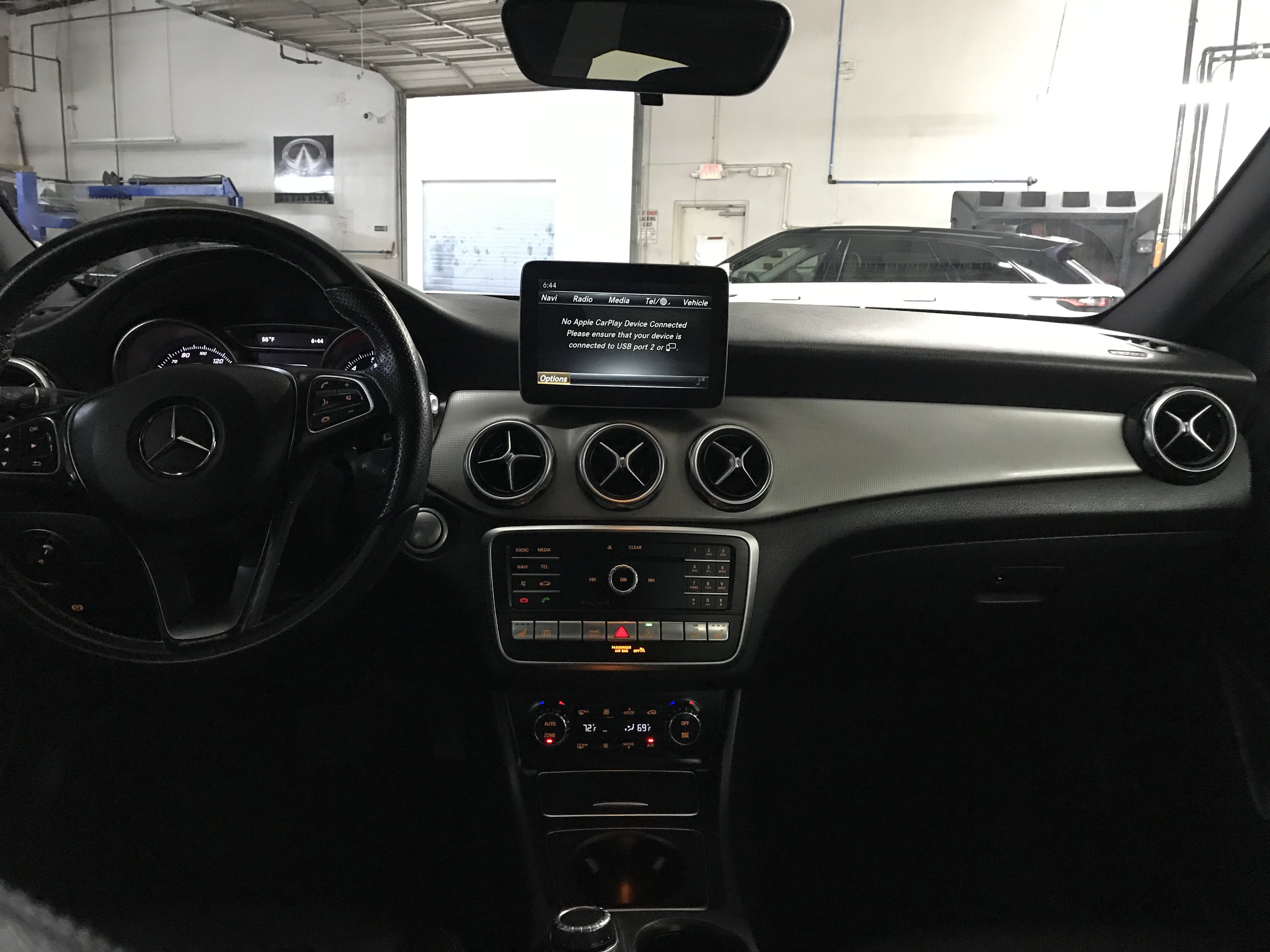 Used 2018 Mercedes-Benz GLA 250 4MATIC image 17