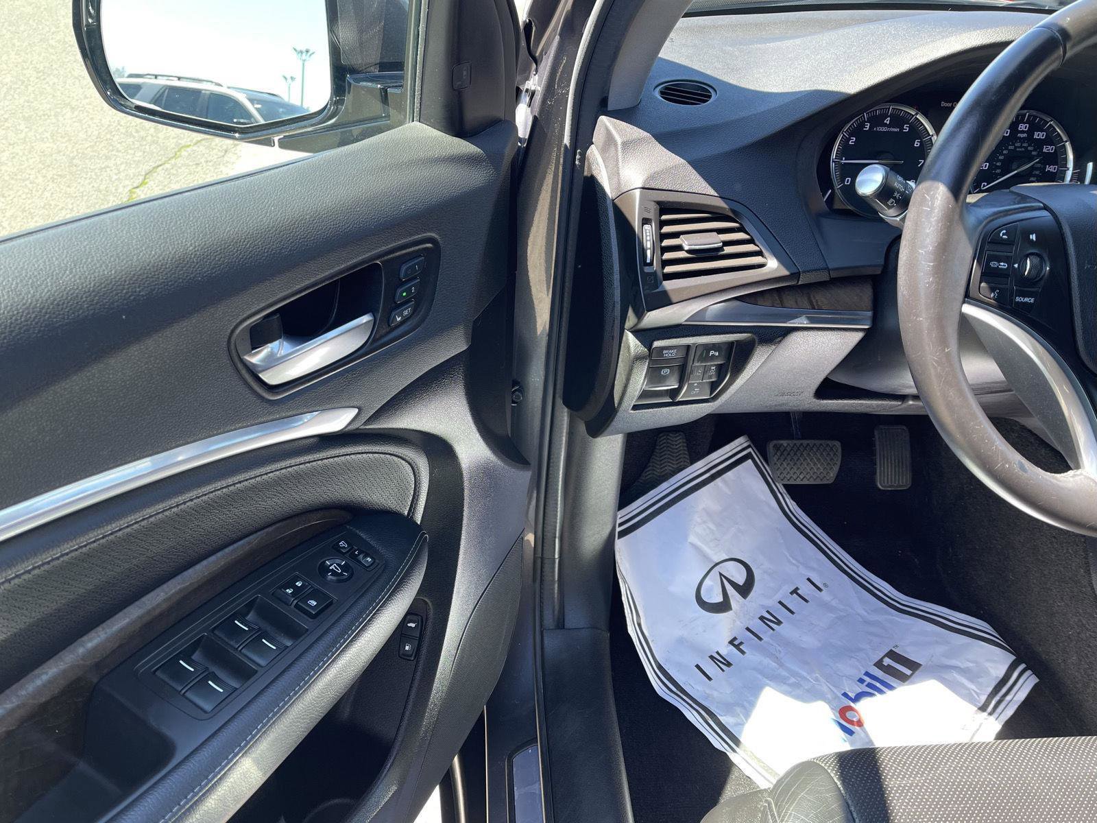 Used 2019 Acura MDX SH-AWD w/ Technology Package image 2