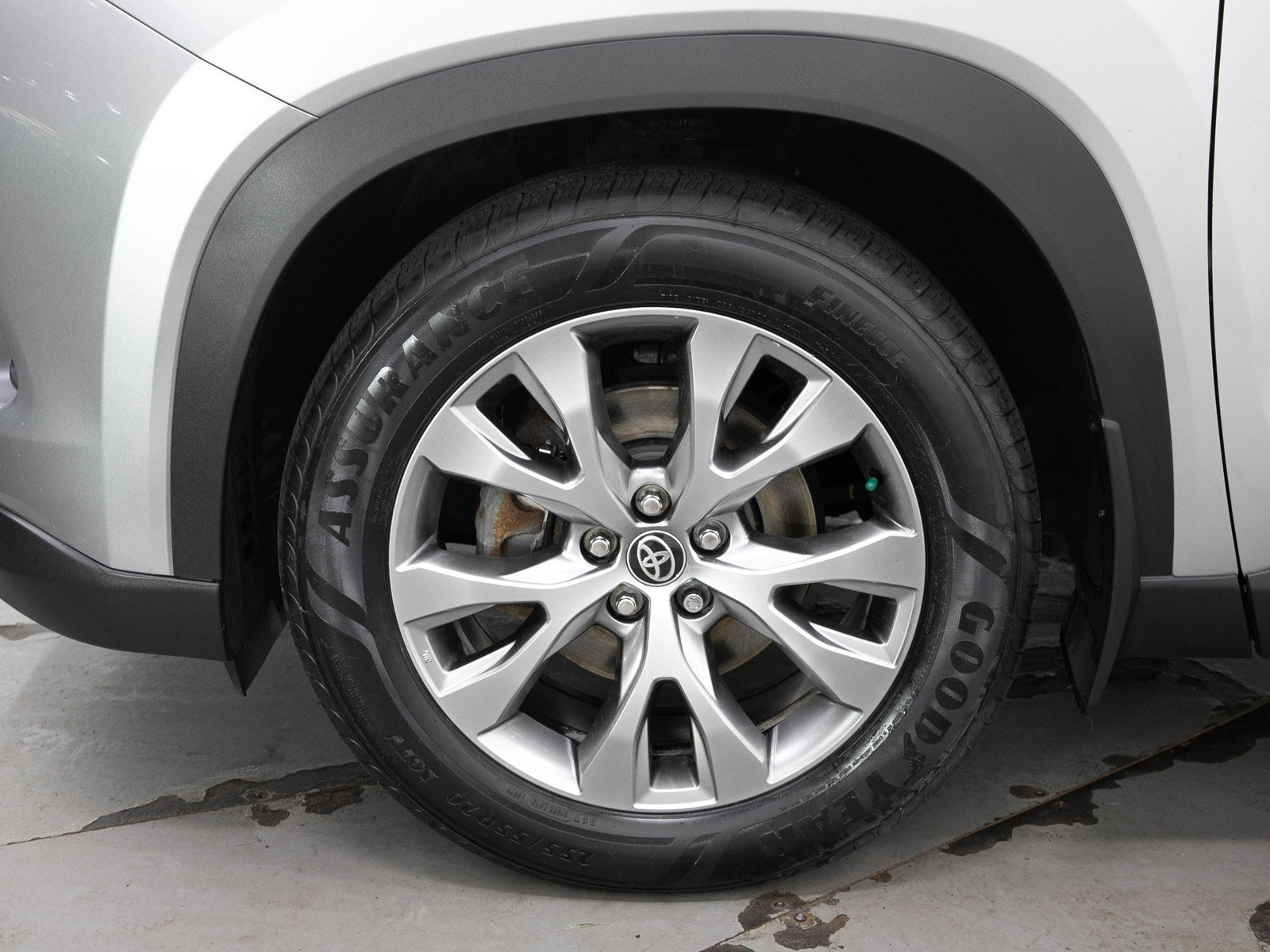 Used 2024 Toyota Grand Highlander AWD Hybrid image 29