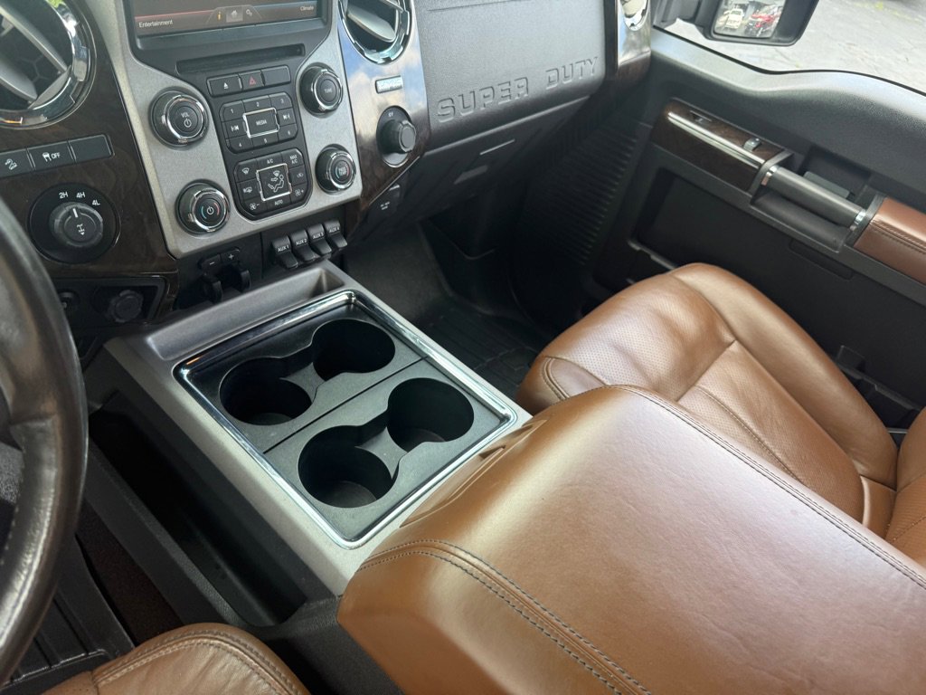 Used 2015 Ford F250 Platinum w/ FX4 Off-Road Package AWD/4WD image 51