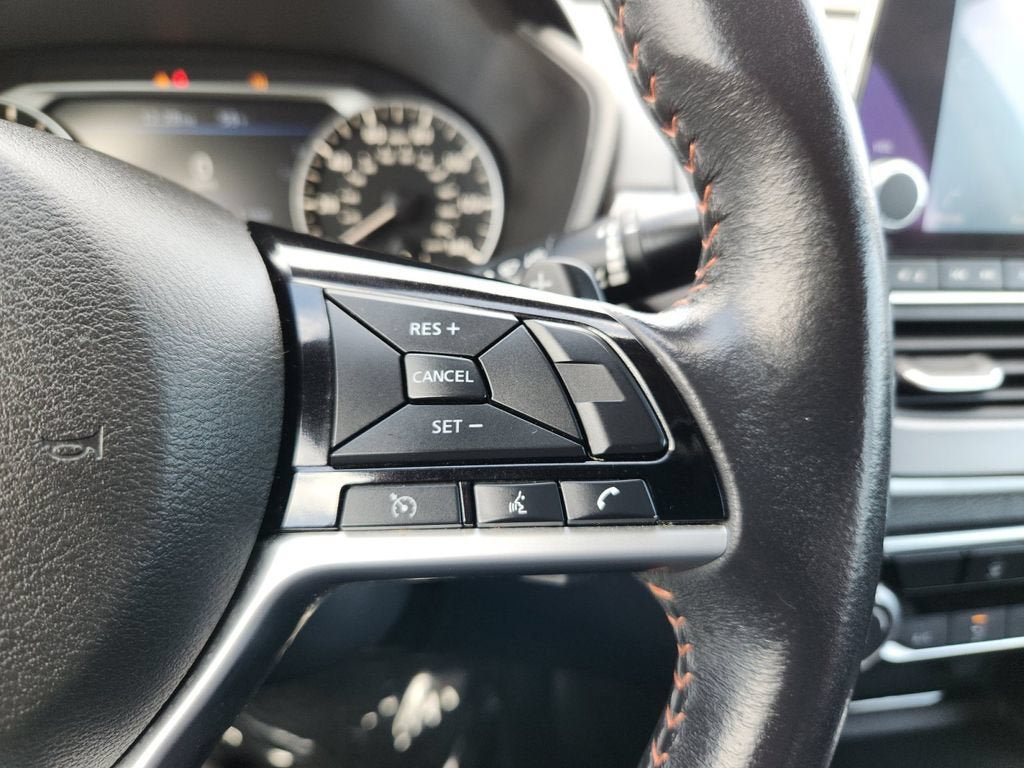 Used 2024 Nissan Altima 2.5 SR FWD image 26