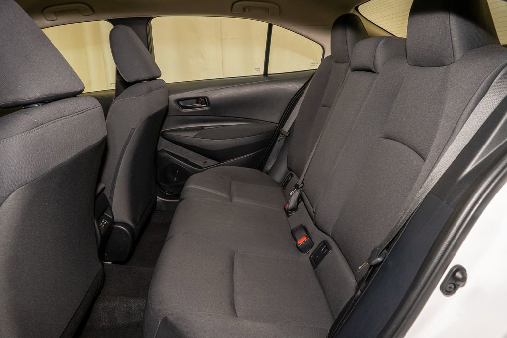 Used 2024 Toyota Corolla LE image 8