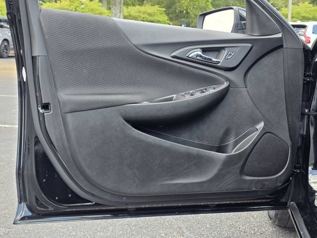 Used 2024 Chevrolet Malibu LT FWD image 15