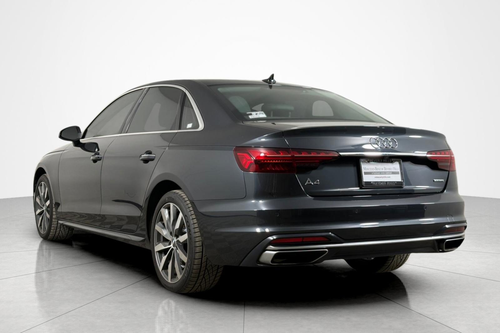 Used 2021 Audi A4 2.0T Premium w/ Convenience Package AWD/4WD image 3