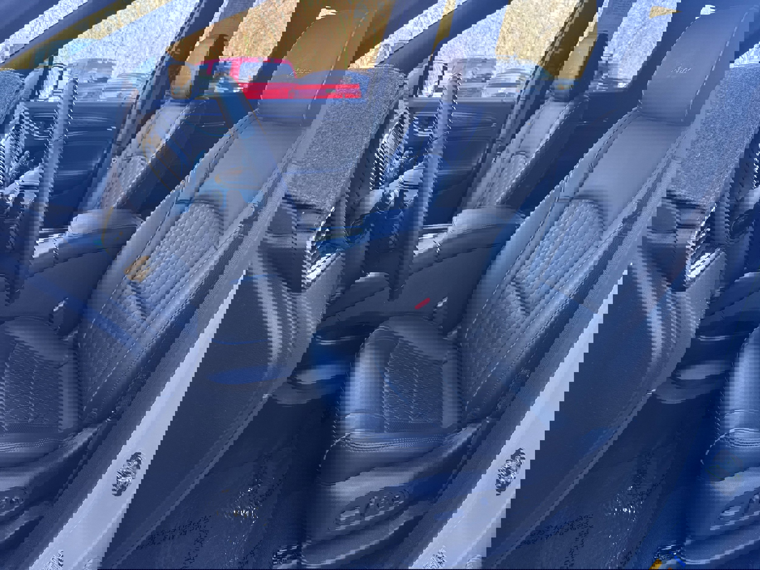 Used 2023 Buick Enclave Avenir w/ Avenir Technology Package image 5