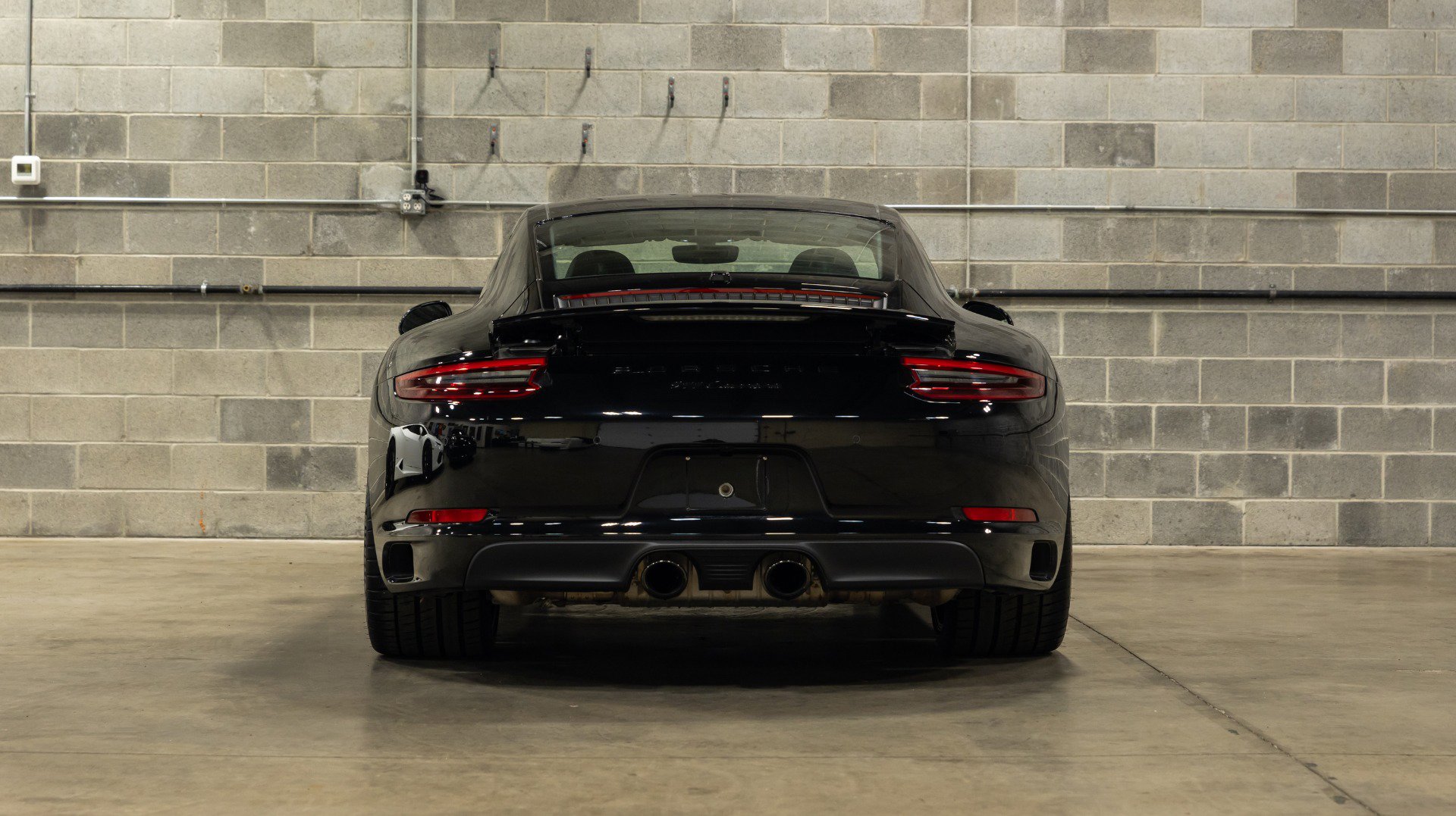 Used 2019 Porsche 911 Carrera RWD image 7