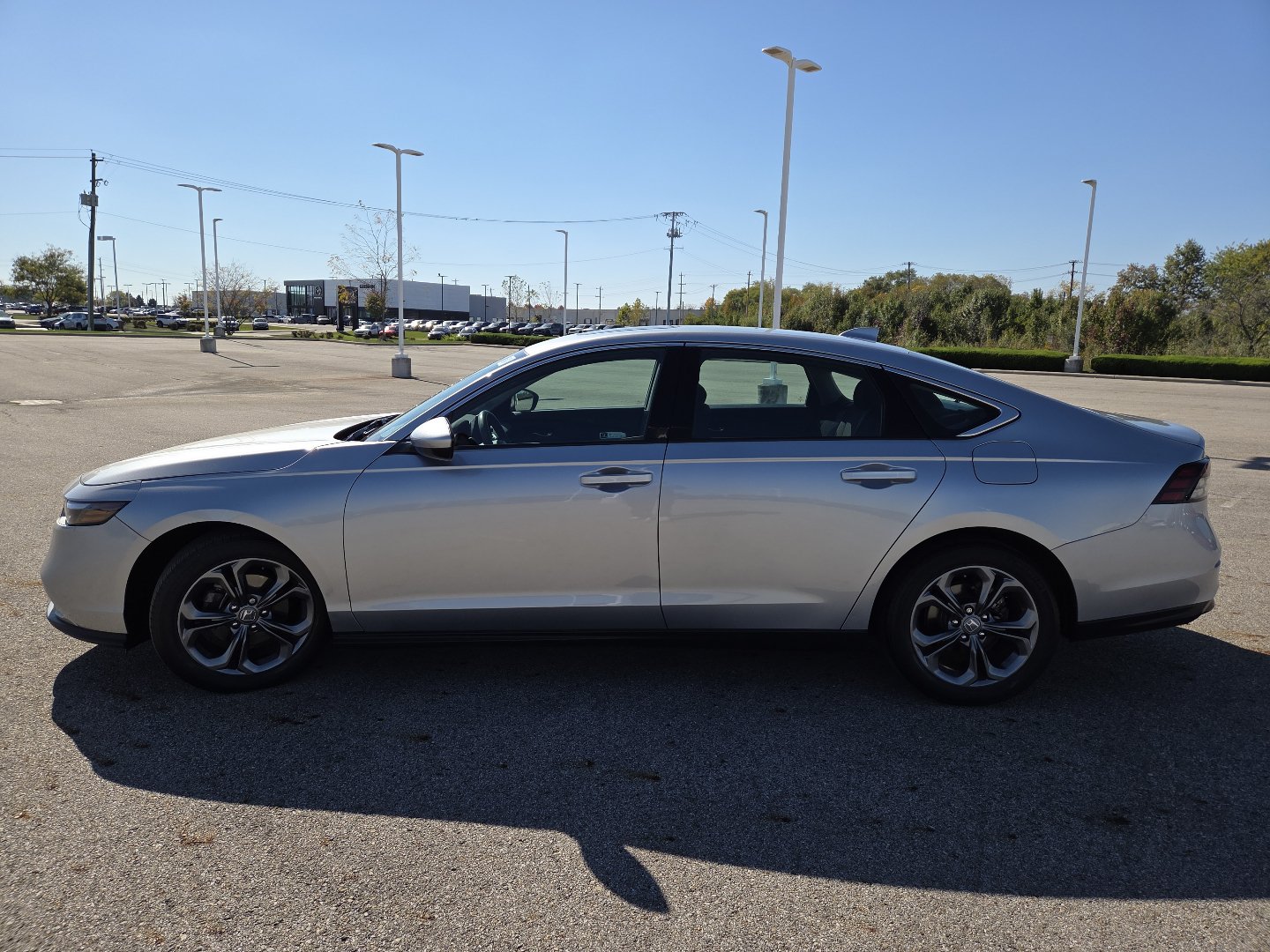 Used 2024 Honda Accord EX image 15