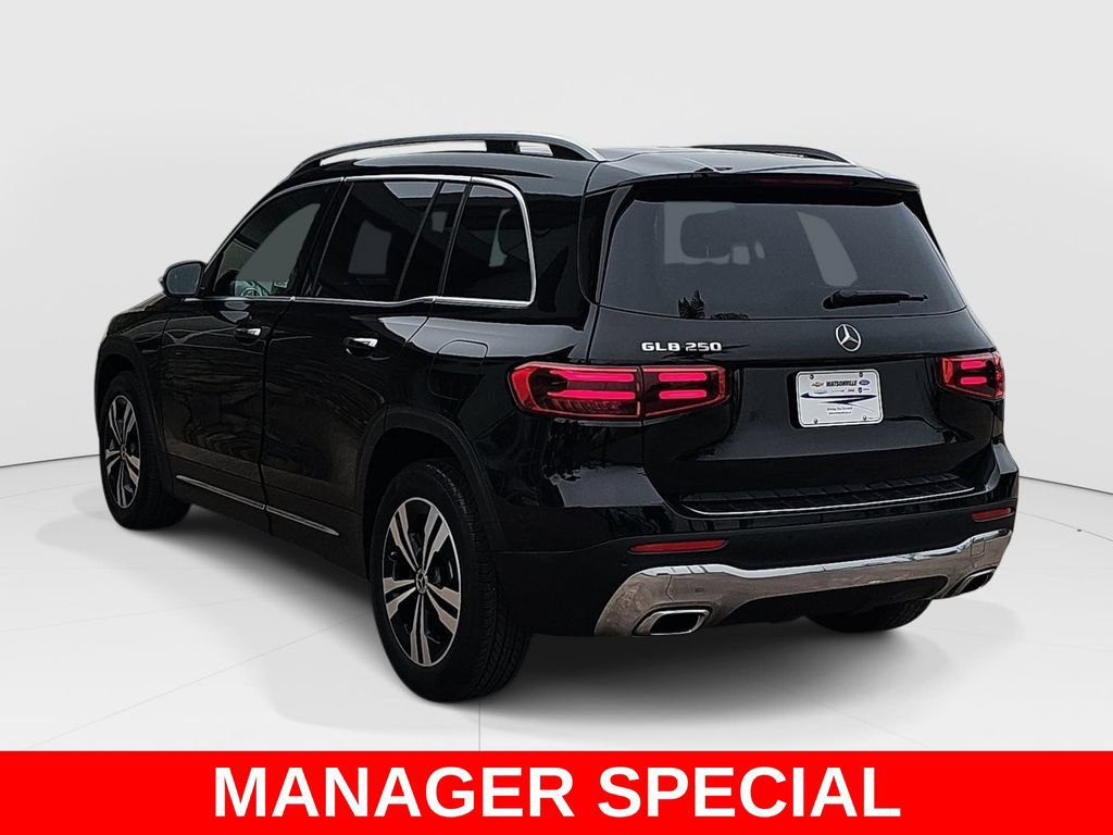 Used 2025 Mercedes-Benz GLB 250 image 5