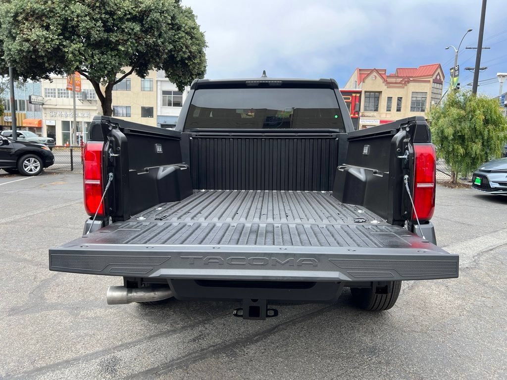 New 2026 Toyota Tacoma SR5 AWD/4WD image 8