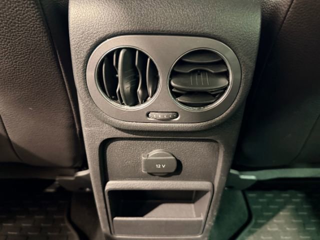 Used 2016 Volkswagen Tiguan R-Line image 44