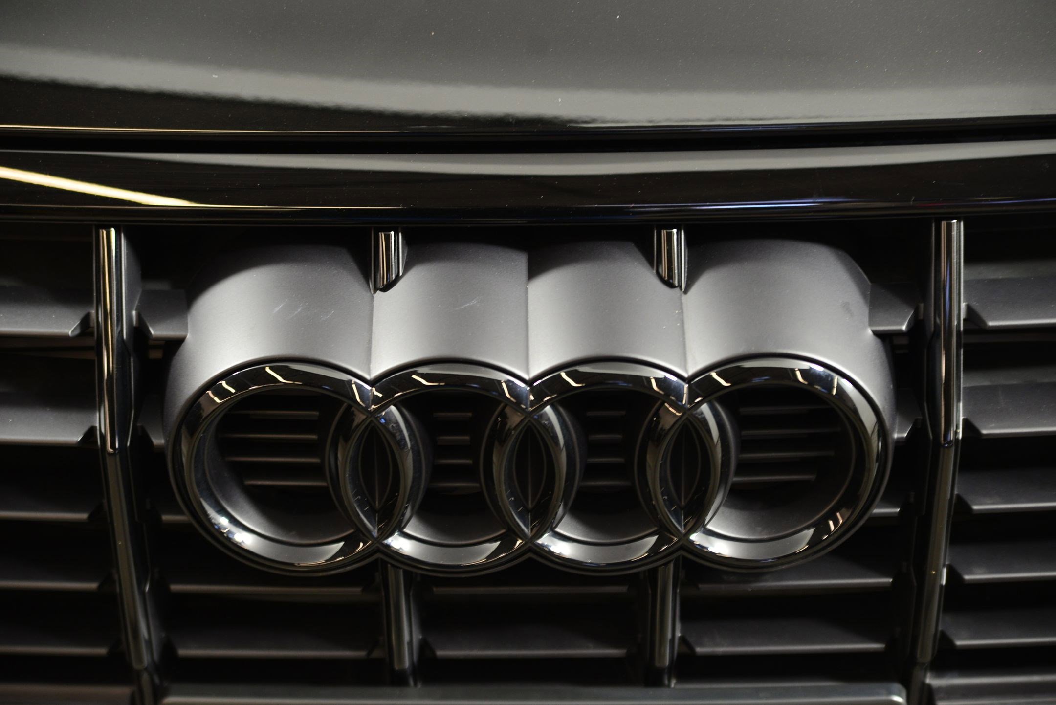 Certified 2025 Audi Q3 2.0T Premium w/ Convenience Package image 17