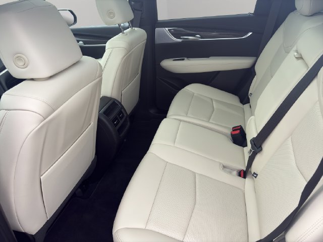 Used 2024 Cadillac XT5 Sportv AWD/4WD image 15