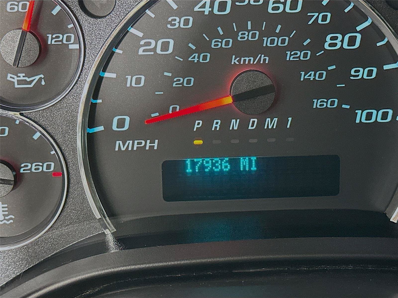 Used 2024 GMC Savana 2500 w/ Driver Convenience Package RWD image 17
