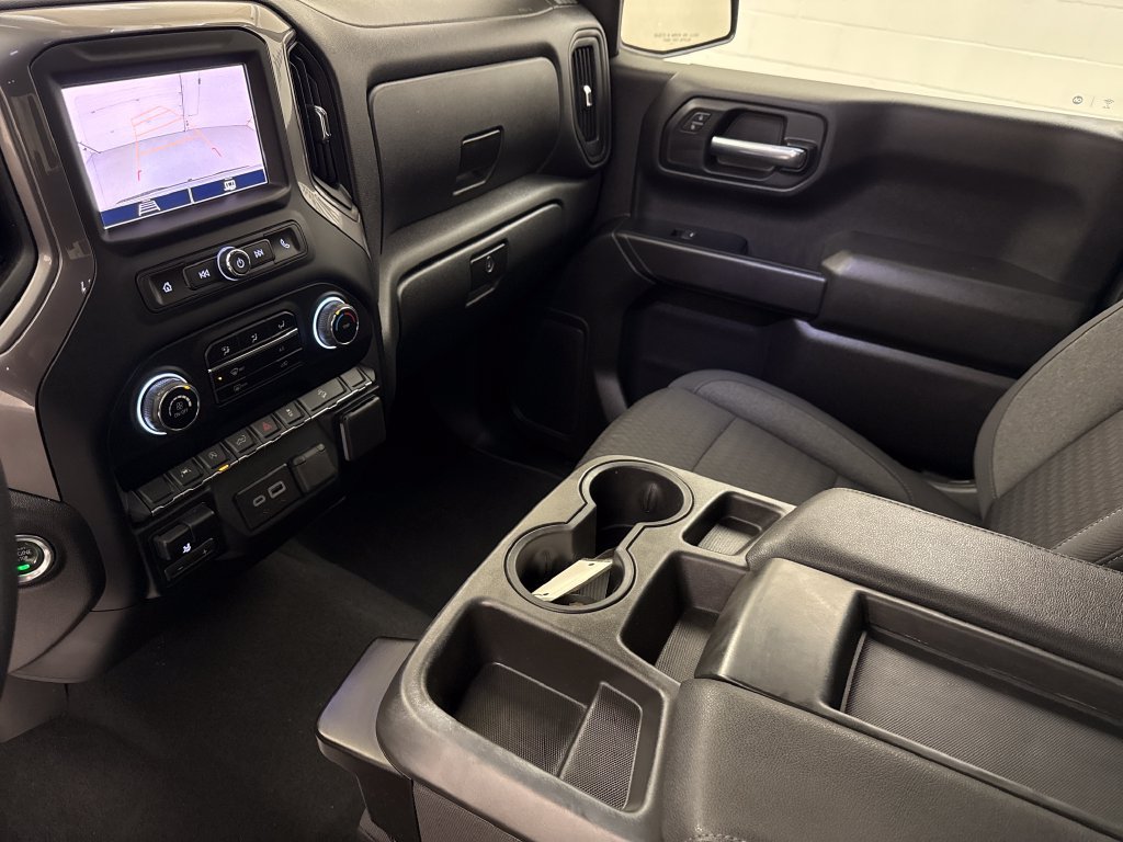 Used 2023 Chevrolet Silverado 1500 Custom Trail Boss AWD/4WD image 19