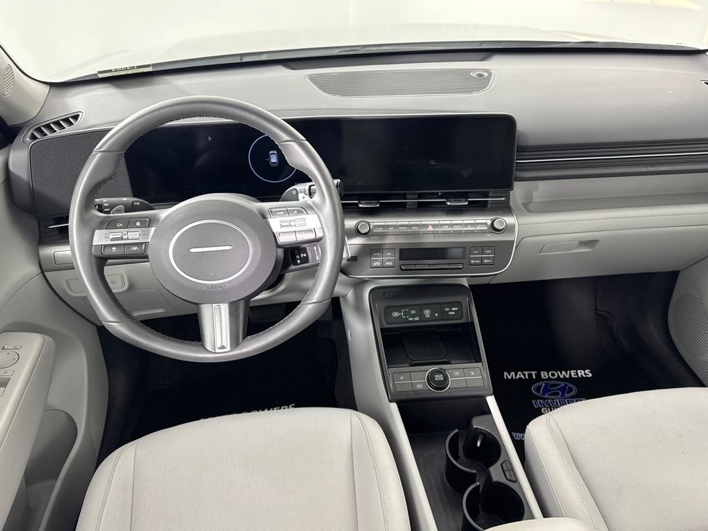 Certified 2025 Hyundai Kona SEL image 12