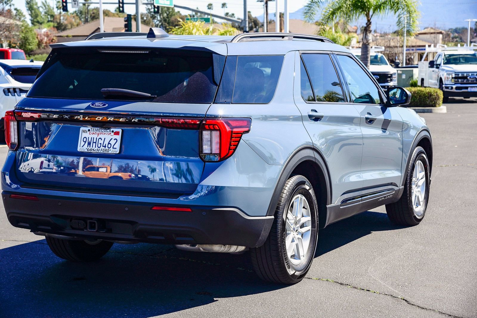 Used 2026 Ford Explorer Active image 4