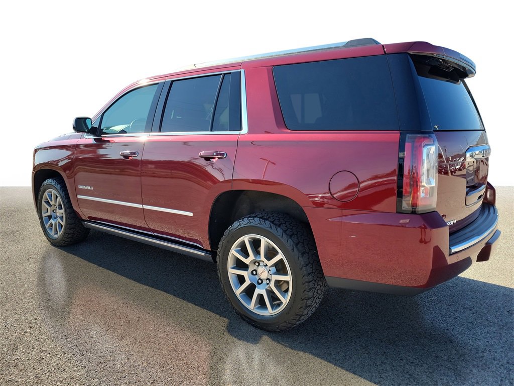 Used 2018 GMC Yukon Denali image 3