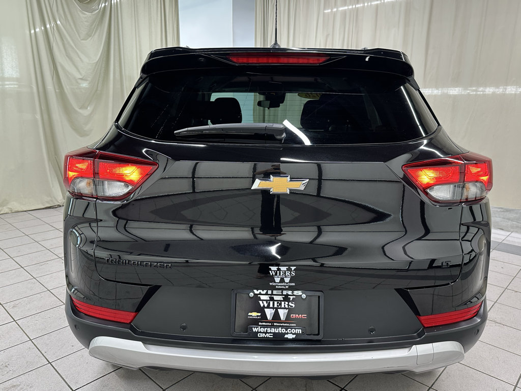 Used 2026 Chevrolet TrailBlazer LT w/ LT Cold Weather Package FWD image 6