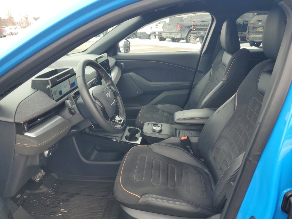 Used 2021 Ford Mustang Mach-E GT image 5