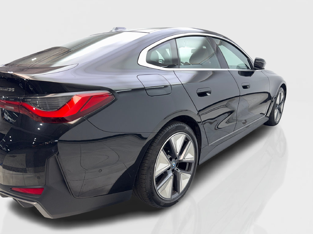 Used 2024 BMW i4 eDrive35 w/ Convenience Package RWD image 15