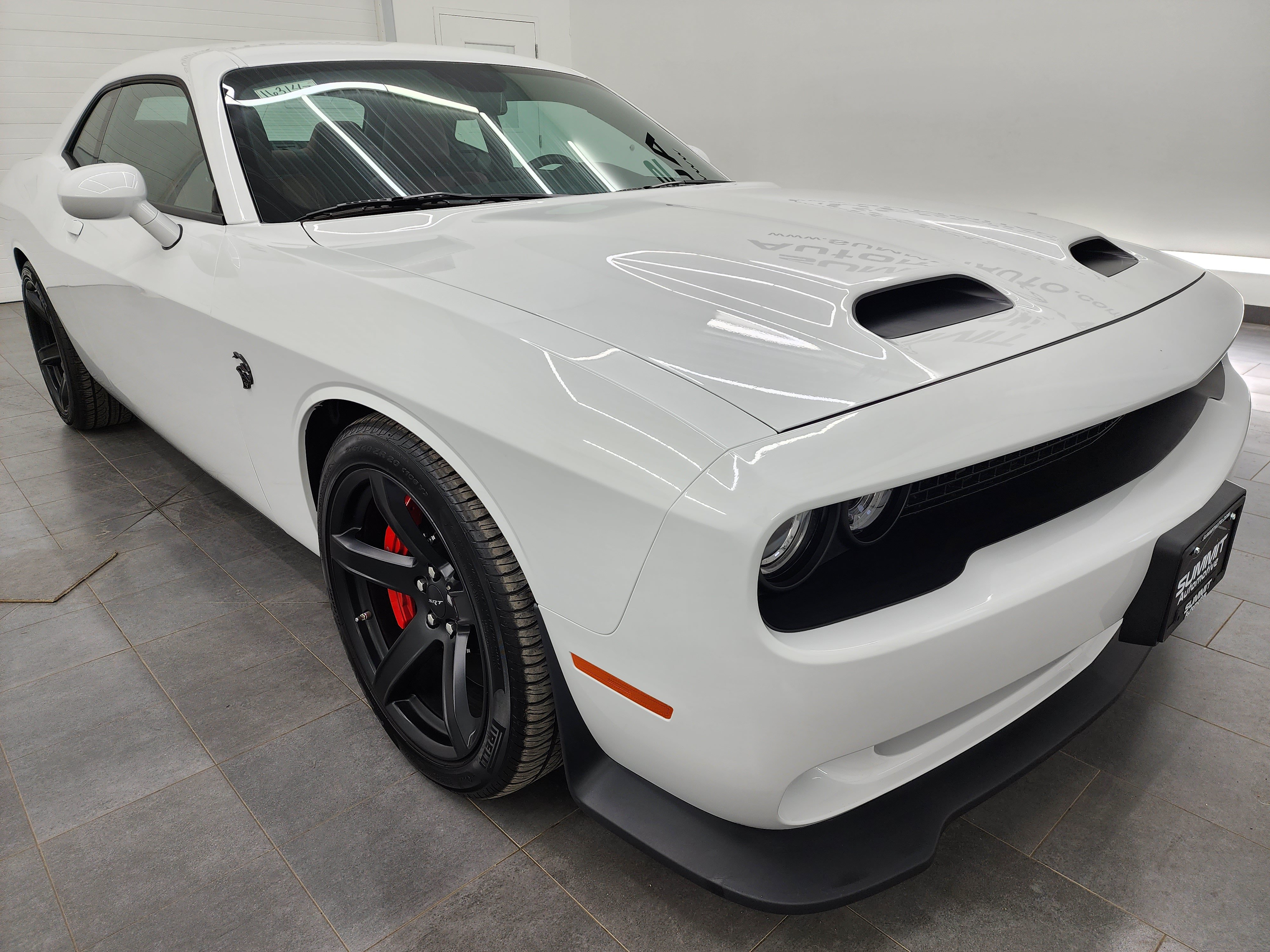 Used 2019 Dodge Challenger SRT Hellcat Redeye RWD image 2