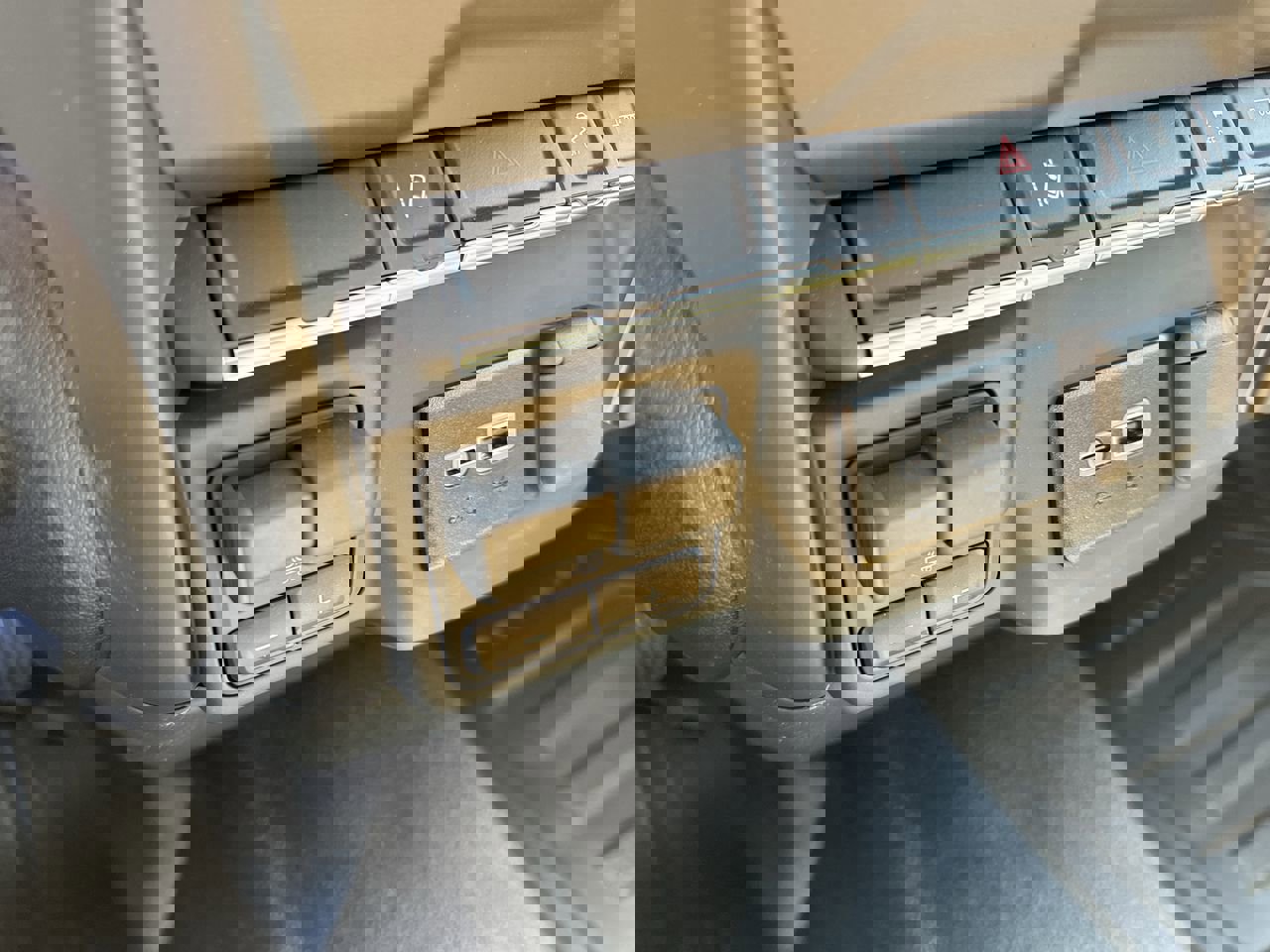 New 2025 GMC Sierra 2500 Pro w/ Convenience Package image 18