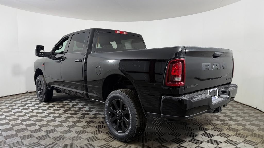 New 2026 RAM 2500 Big Horn AWD/4WD image 5