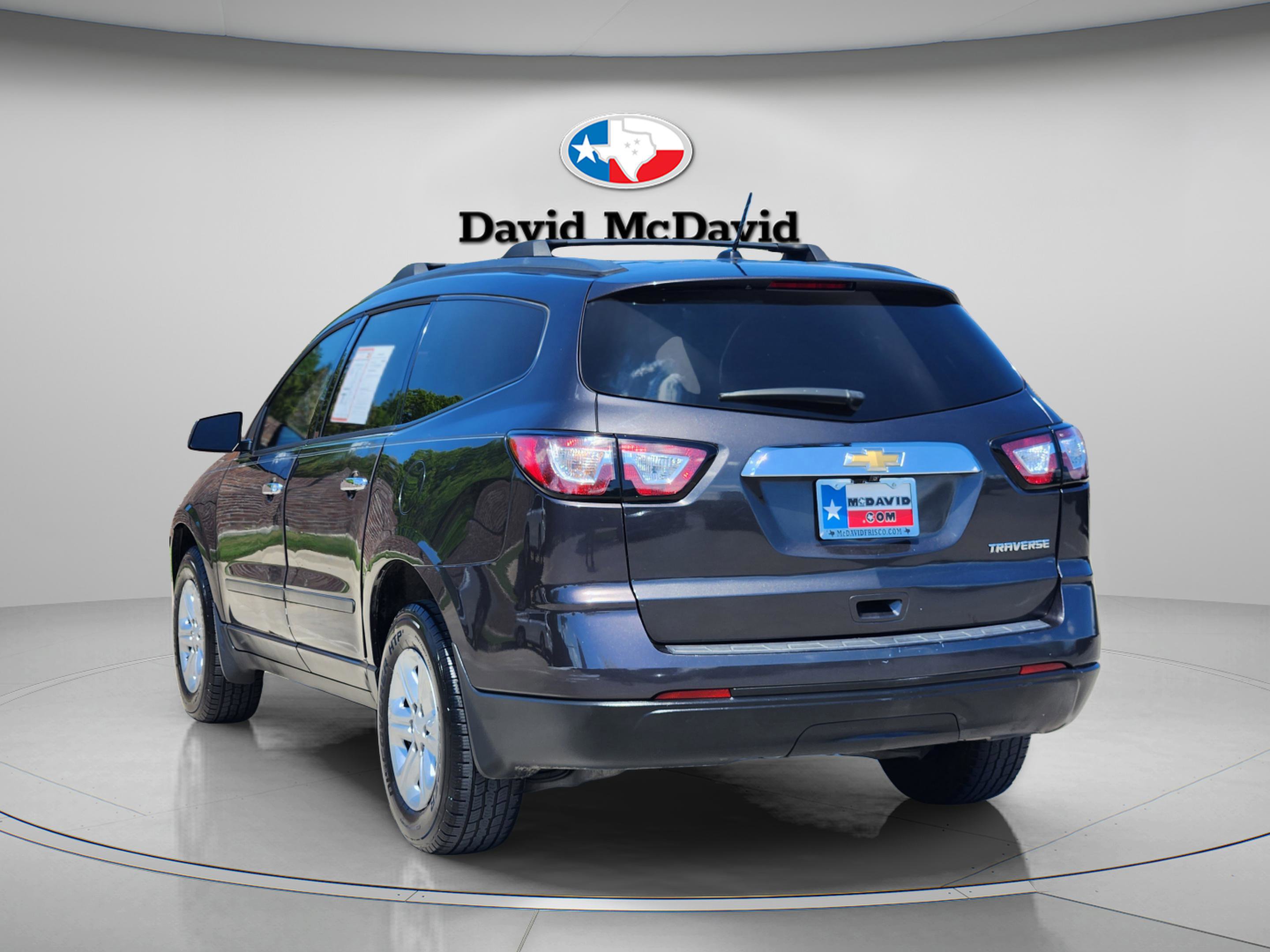 Used 2015 Chevrolet Traverse LS FWD image 4