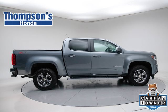 Used 2018 Chevrolet Colorado Z71 AWD/4WD image 2