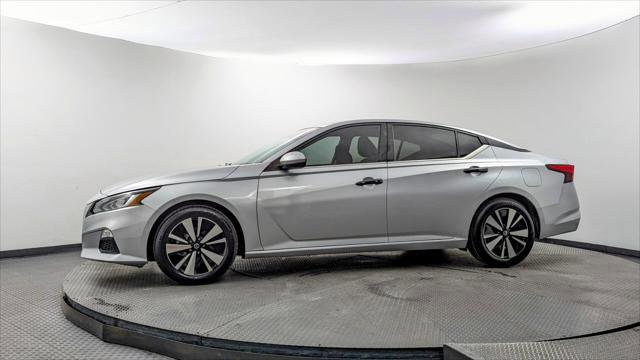 Used 2021 Nissan Altima 2.5 SV FWD image 3