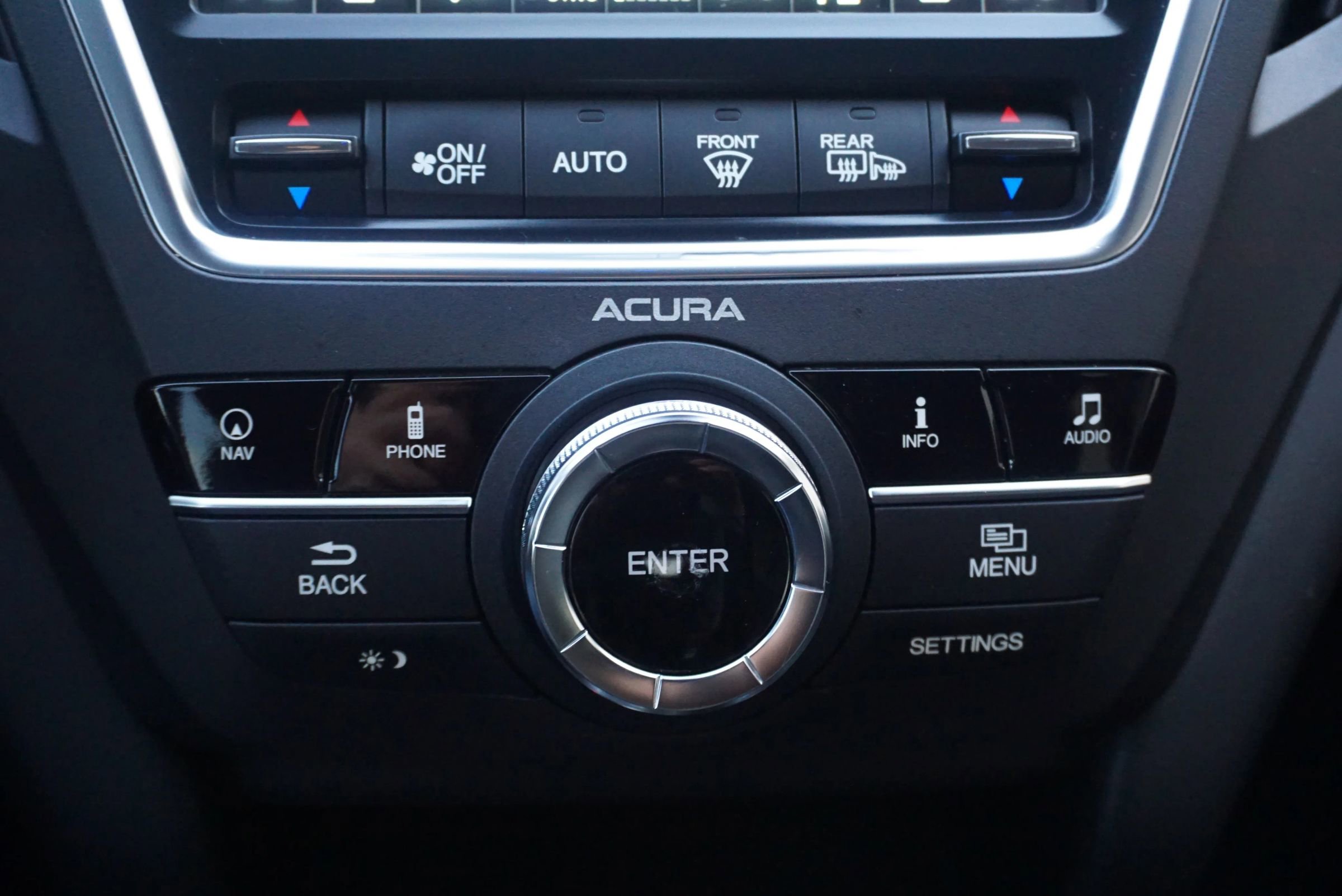 Used 2017 Acura MDX SH-AWD w/ Technology Package image 32