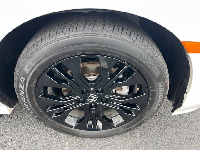 Used 2025 Honda Odyssey Sport-L image 18