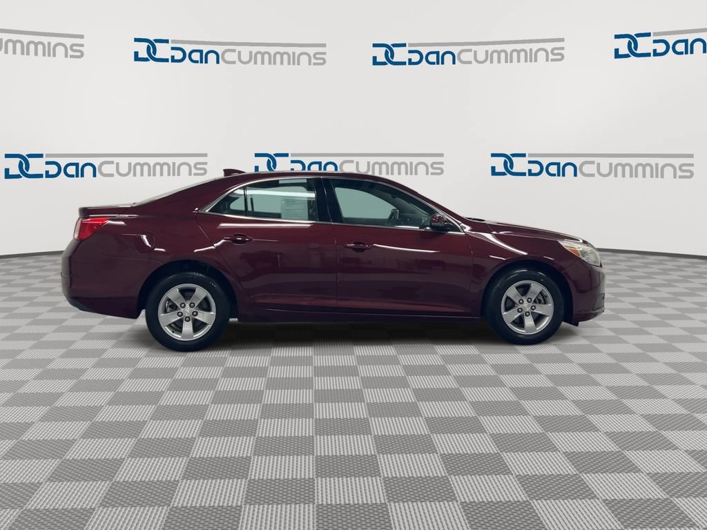 Used 2015 Chevrolet Malibu LT FWD image 9
