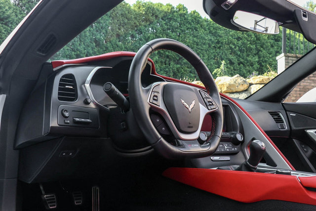 Used 2016 Chevrolet Corvette Z06 w/ 2LZ Preferred Equipment Group RWD image 36
