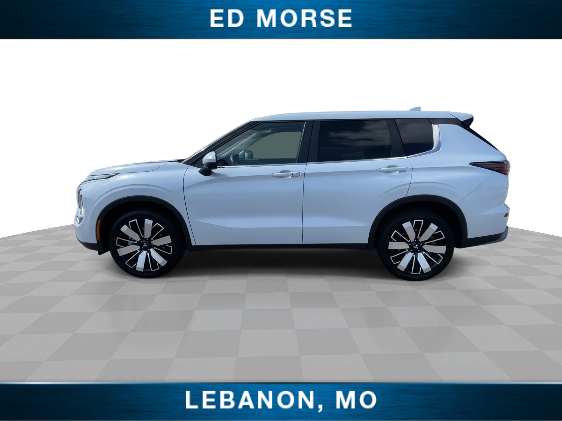 Used 2025 Mitsubishi Outlander SE FWD image 5