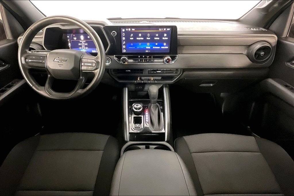 Used 2023 Chevrolet Colorado Trail Boss w/ Technology Package AWD/4WD image 17