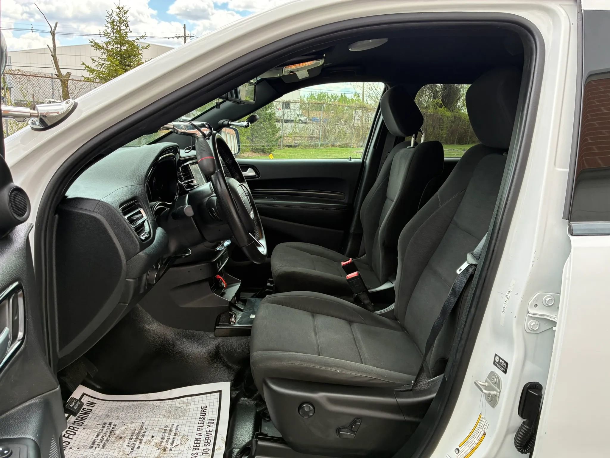 Used 2023 Dodge Durango SXT image 9