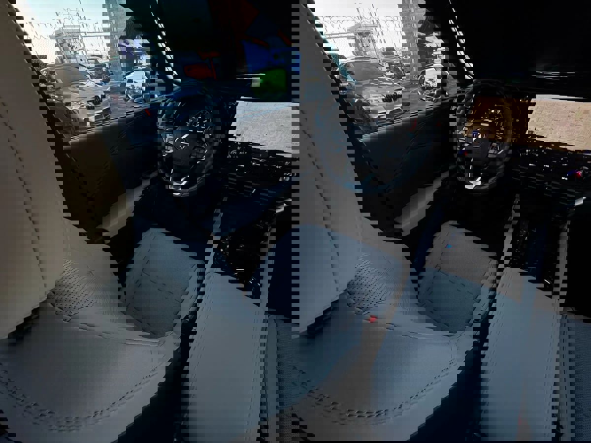 Used 2025 Lexus RX 350 F Sport image 48