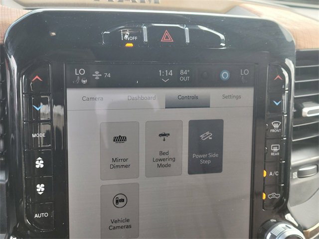 Used 2023 RAM 3500 Limited image 29