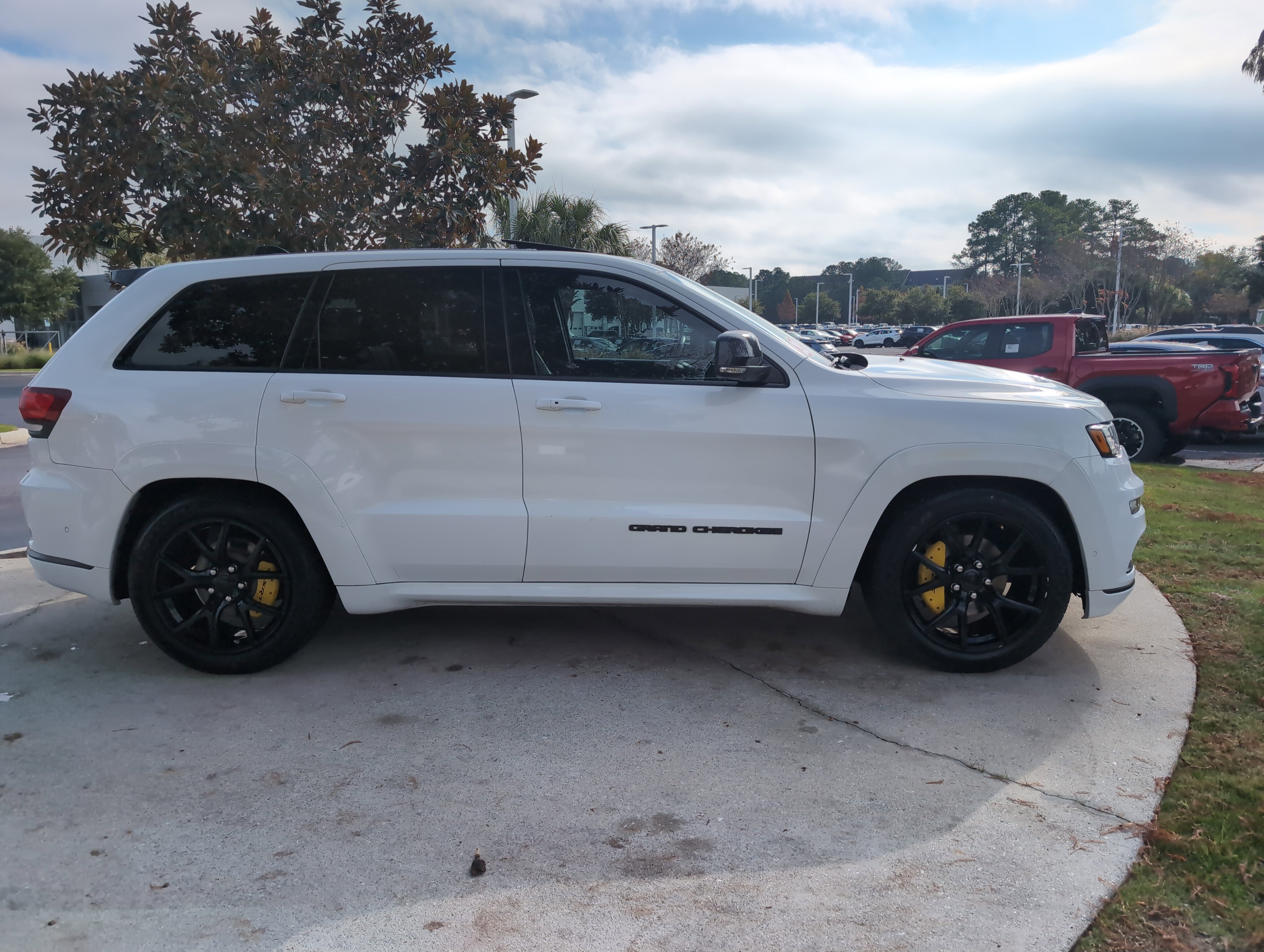 Used 2020 Jeep Grand Cherokee High Altitude image 11